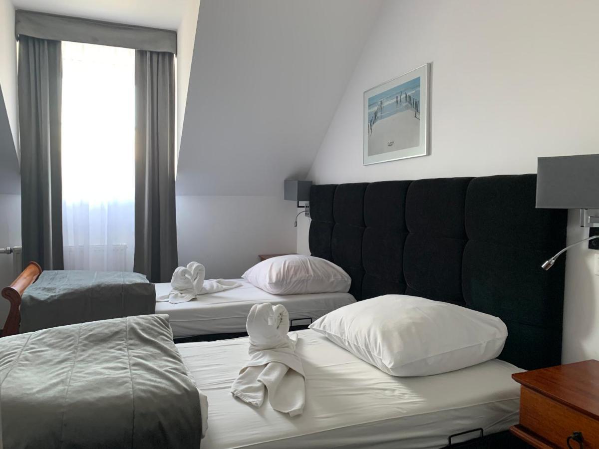 Hotel Kameleon 타르노브제크 외부 사진